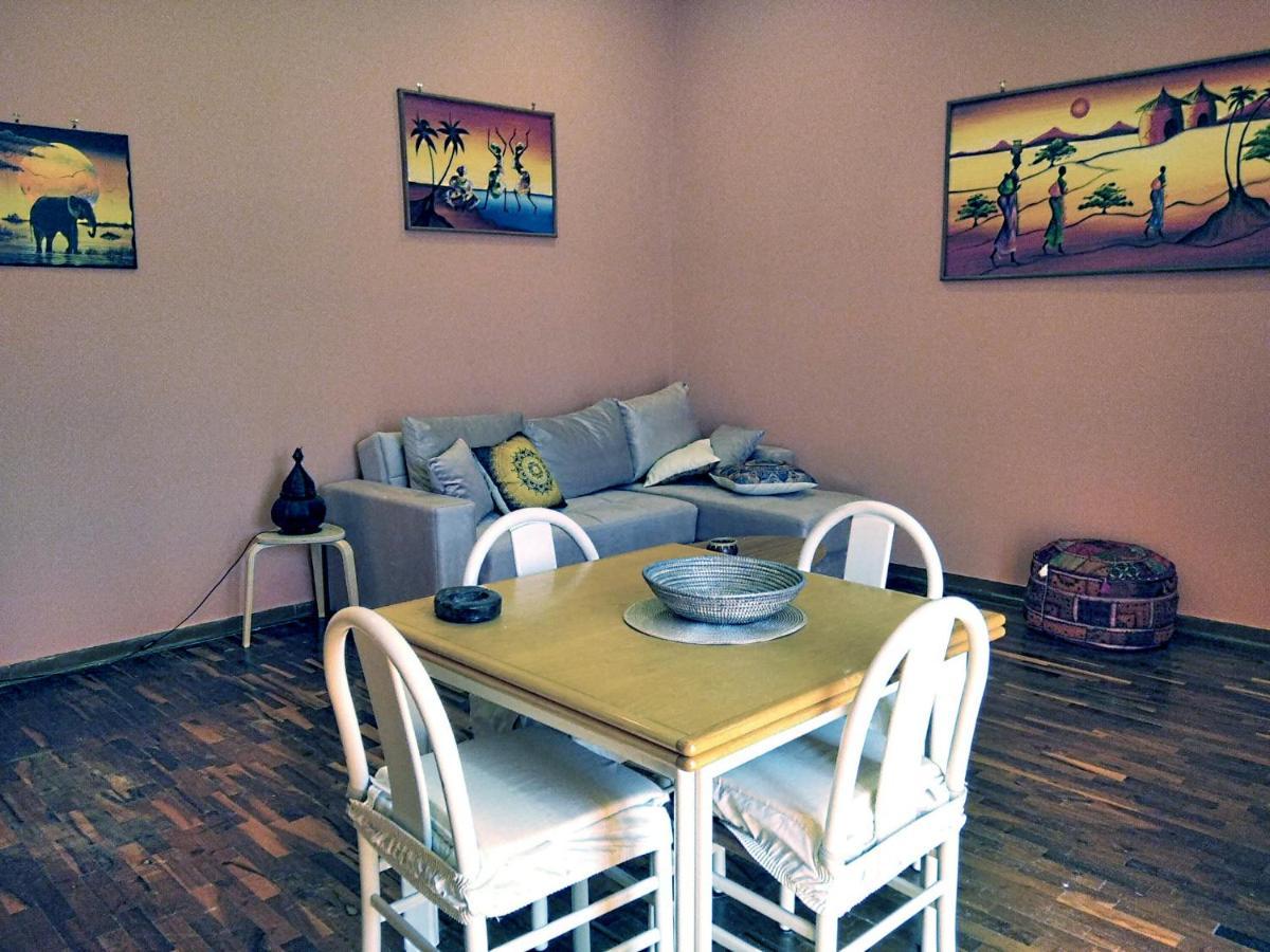 Jamila Apartment Napels Buitenkant foto