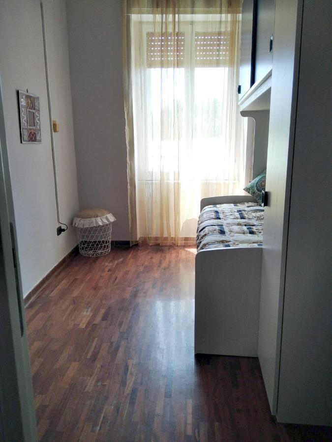 Jamila Apartment Napels Buitenkant foto